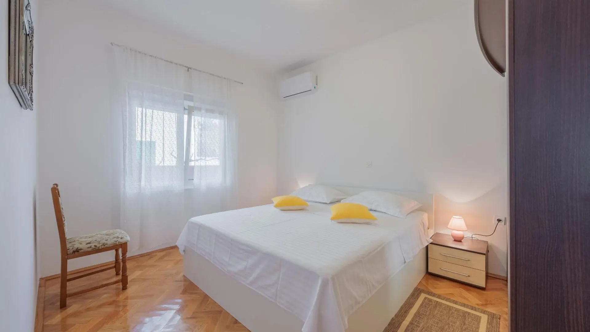 Apartman Cvita Seline 0*,