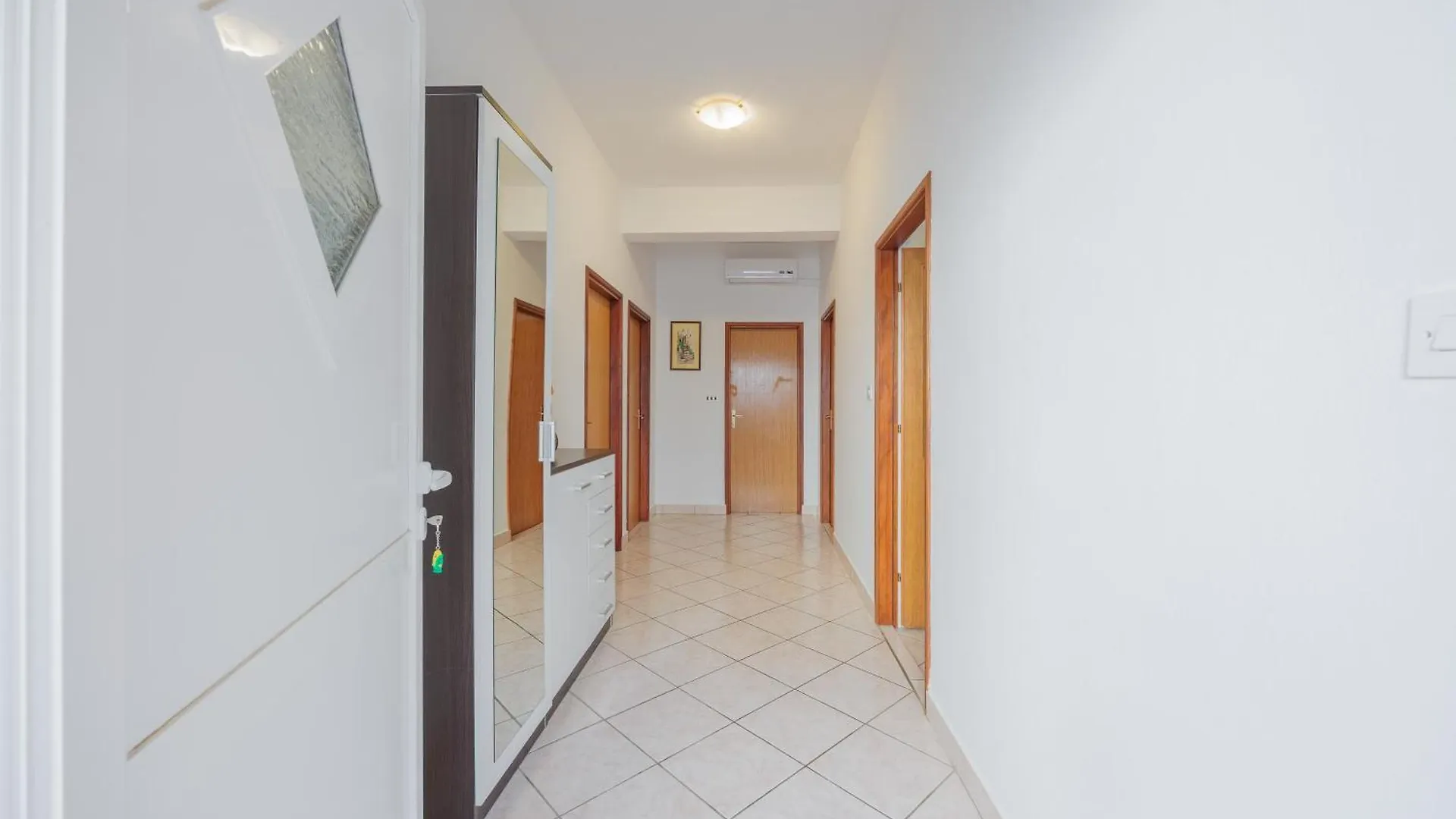 Apartment Apartman Cvita Seline