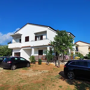  Apartman Malo